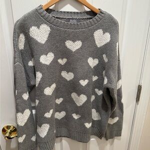 Marled Gray Sweater with White Heart Patterns